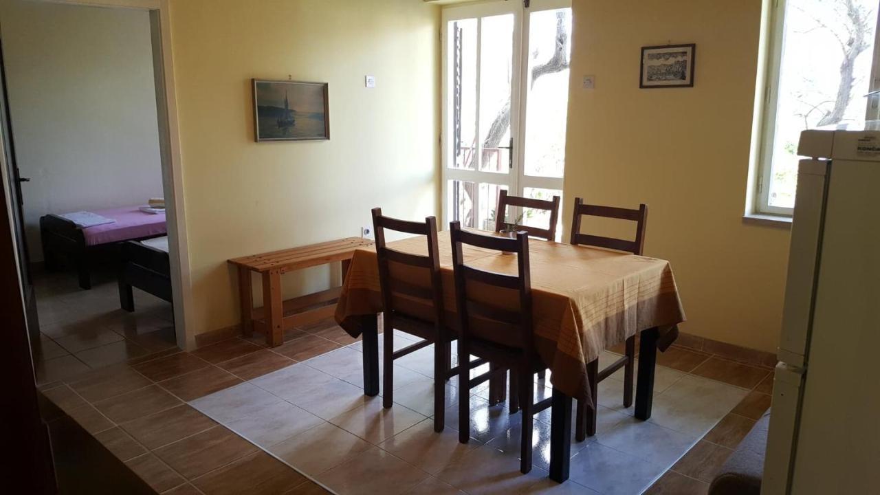 Apartment Valun 386A Luaran gambar